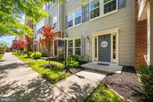 7062 Foxton Way, Hanover, MD 21076 - Photo 2
