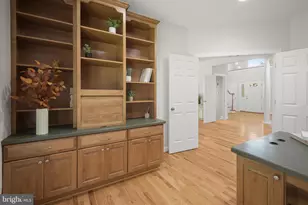 13501 Silent Lake Dr, Clarksville, MD 21029 - Photo 32