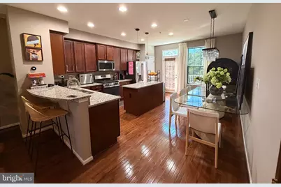 9226 Toms Trl, Laurel, MD 20723 - Photo 10