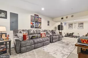 9468 Vollmerhausen Dr, Columbia, MD 21046 - Photo 32