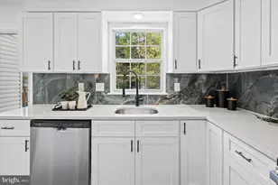 6492 Wesley Ln SW, Elkridge, MD 21075 - Photo 8