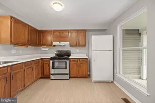 8035 Watermill Ct, Elkridge, MD 21075 - Photo 14