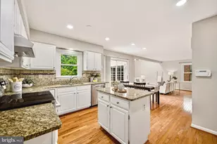 4955 Bramhope Ln, Ellicott City, MD 21043 - Photo 12