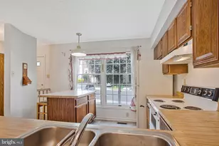 7015 Copperwood Way, Columbia, MD 21046 - Photo 12