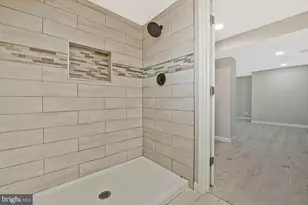 8530 Linwood Dr, Ellicott City, MD 21043 - Photo 40