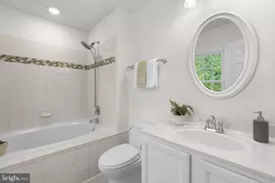 6649 Huntshire Dr, Elkridge, MD 21075 - Photo 24