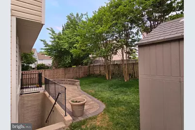 6649 Huntshire Drive, Elkridge, MD 21075 - Photo 2