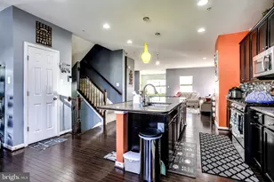 6802 Flour Mill Ct, Columbia, MD 21044 - Photo 4