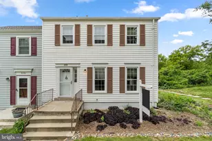 8858 Blade Green Ln, Columbia, MD 21045 - Photo 2