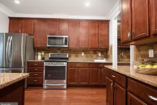 5871 Duncan Dr, Ellicott City, MD 21043 - Photo 10