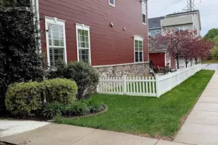 5871 Duncan Dr, Ellicott City, MD 21043 - Photo 2