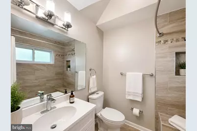 6450 Sewells Orchard Drive, Columbia, MD 21045 - Photo 18