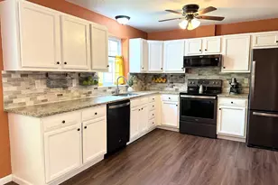 9767 Early Spring Way, Columbia, MD 21046 - Photo 4