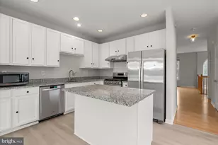 8822 Stonehouse Dr, Ellicott City, MD 21043 - Photo 20