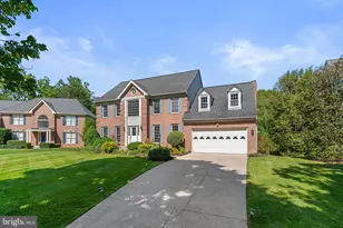 10211 Brightstone Pl, Ellicott City, MD 21042 - Photo 2