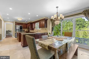 10211 Brightstone Pl, Ellicott City, MD 21042 - Photo 16