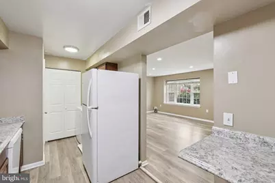 9075 N Laurel Road #E, Laurel, MD 20723 - Photo 8