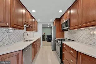 6916 Deerpasture, Columbia, MD 21045 - Photo 10