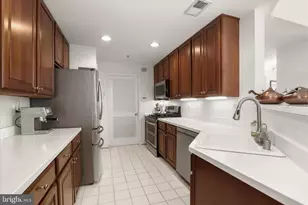 10714 Symphony Way E, Columbia, MD 21044 - Photo 14