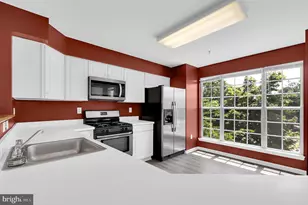 6205 Yellow Dawn Ct, Columbia, MD 21045 - Photo 12