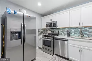 9240 Bridle Path, Laurel, MD 20723 - Photo 8