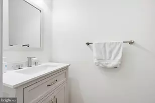 6446 Park Forest Cir, Elkridge, MD 21075 - Photo 20