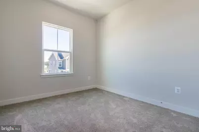 8100 Primrose Lane, Laurel, MD 20723 - Photo 4