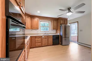 2194 Mt Hebron Ct, Ellicott City, MD 21042 - Photo 10