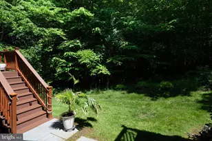 8513 Timber Hill Ct, Ellicott City, MD 21043 - Photo 12