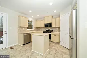 7014 Linden Ave, Elkridge, MD 21075 - Photo 16