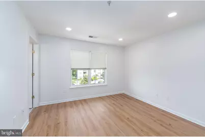 9060 Gracious End Court #301, Columbia, MD 21046 - Photo 8