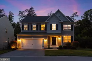 9610 Patuxent Overlook Dr, Laurel, MD 20723 - Photo 2