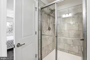 7140 Banbury Dr, Hanover, MD 21076 - Photo 20