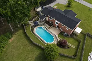 3906 Foxhill Dr, Ellicott City, MD 21042 - Photo 6