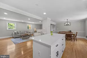 3906 Foxhill Dr, Ellicott City, MD 21042 - Photo 14