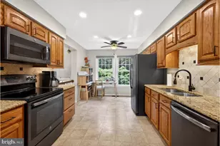 7347 Swan Point Way, Columbia, MD 21045 - Photo 12
