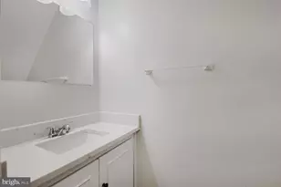 9501 Sea Shadow, Columbia, MD 21046 - Photo 8