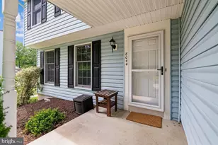 8044 Red Jacket Way, Jessup, MD 20794 - Photo 4