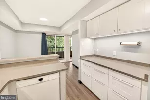5707 Harpers Farm Rd, Columbia, MD 21044 - Photo 12