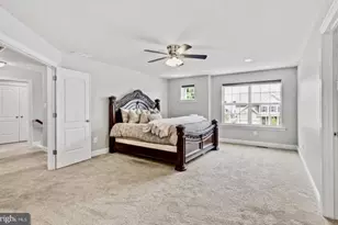 9252 Homestretch Ct, Laurel, MD 20723 - Photo 16