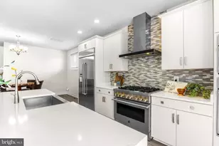 3179 Cavalier Wood Rd, Ellicott City, MD 21042 - Photo 14