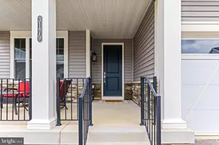 3179 Cavalier Wood Rd, Ellicott City, MD 21042 - Photo 4