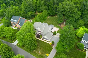 4316 Buckskin Wood Dr, Ellicott City, MD 21042 - Photo 4
