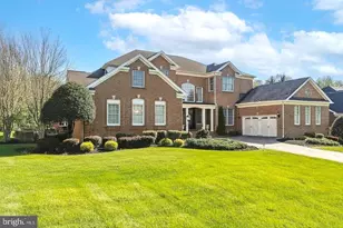 11615 Fox Chase Ct, Ellicott City, MD 21042 - Photo 2
