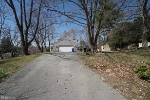 8602 Chapel Rd, Ellicott City, MD 21043 - Photo 34