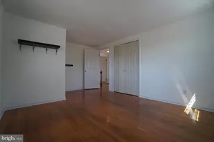 8602 Chapel Rd, Ellicott City, MD 21043 - Photo 20