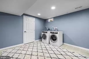 6055 Adcock Ln, Hanover, MD 21076 - Photo 20