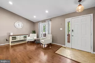 6055 Adcock Ln, Hanover, MD 21076 - Photo 10