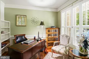 4833 Ellicott Woods Ln, Ellicott City, MD 21043 - Photo 22