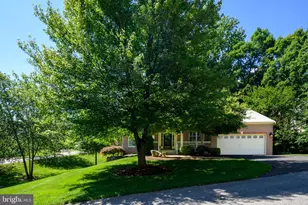 4833 Ellicott Woods Ln, Ellicott City, MD 21043 - Photo 4